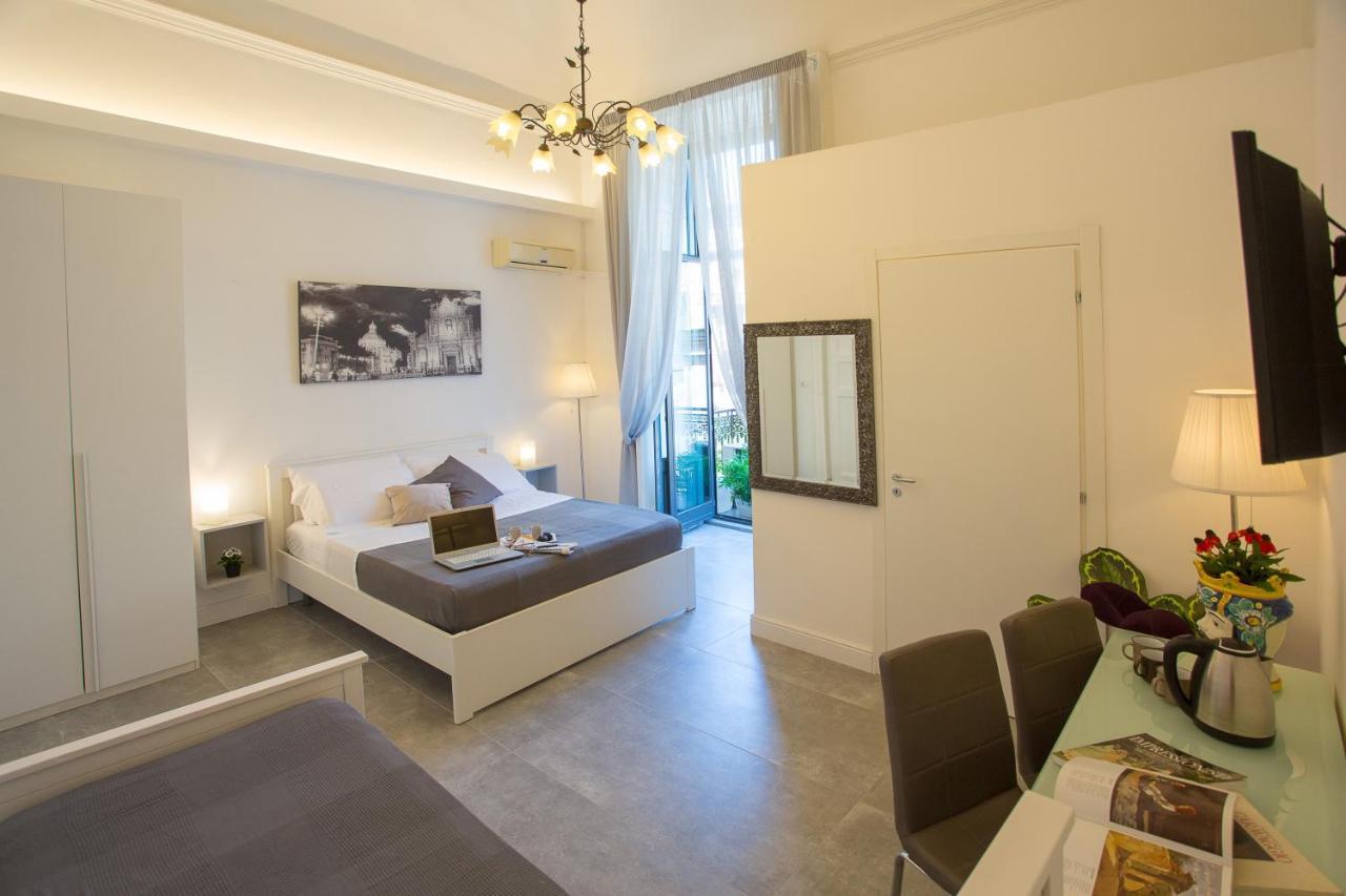 Couette-café Palazzo Bruca 3*