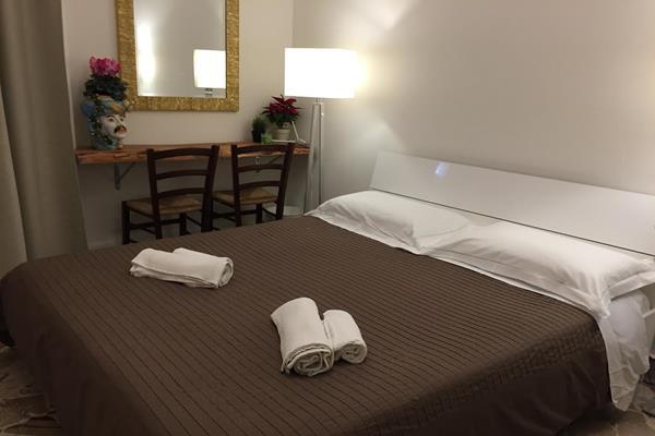 Palazzo Bruca 3*
